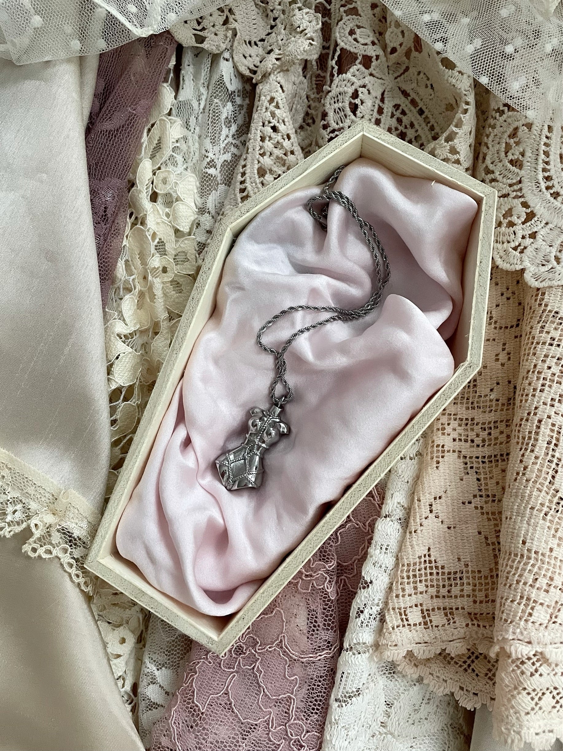 Shibari Necklace - Image 3